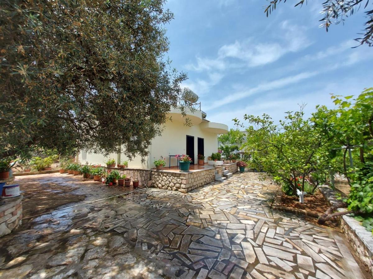 Vila Rexhaj Ksamil Exteriér fotografie